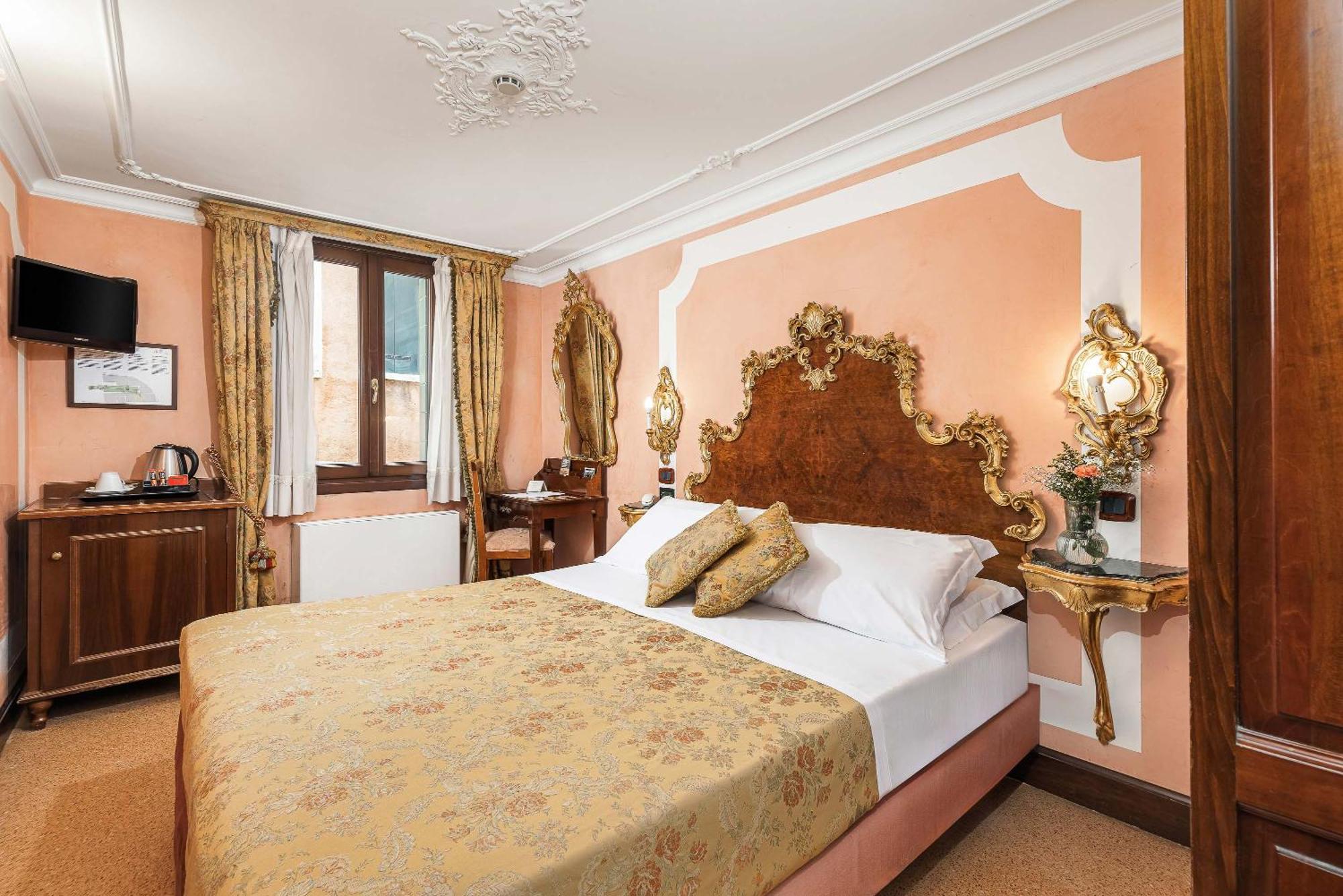 Hotel San Moise Venedig Eksteriør billede