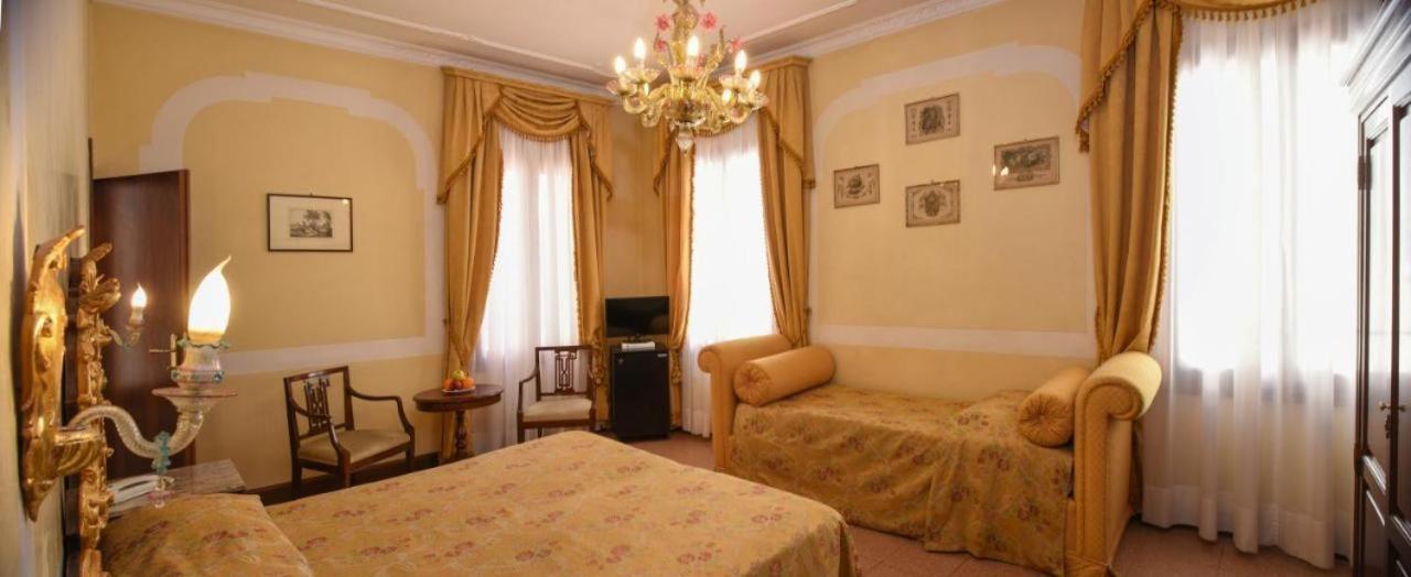Hotel San Moise Venedig Eksteriør billede