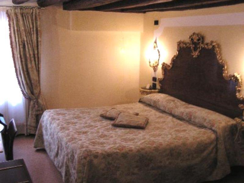 Hotel San Moise Venedig Eksteriør billede