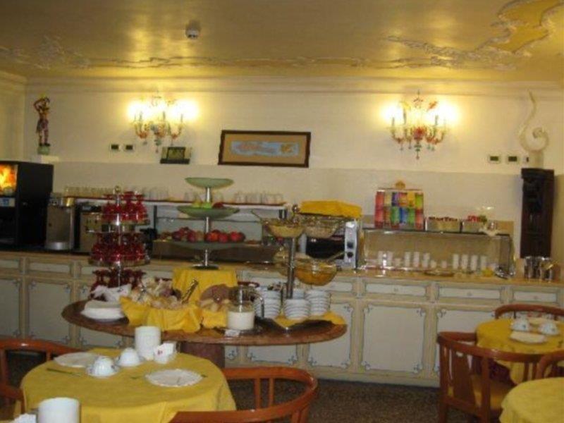 Hotel San Moise Venedig Eksteriør billede