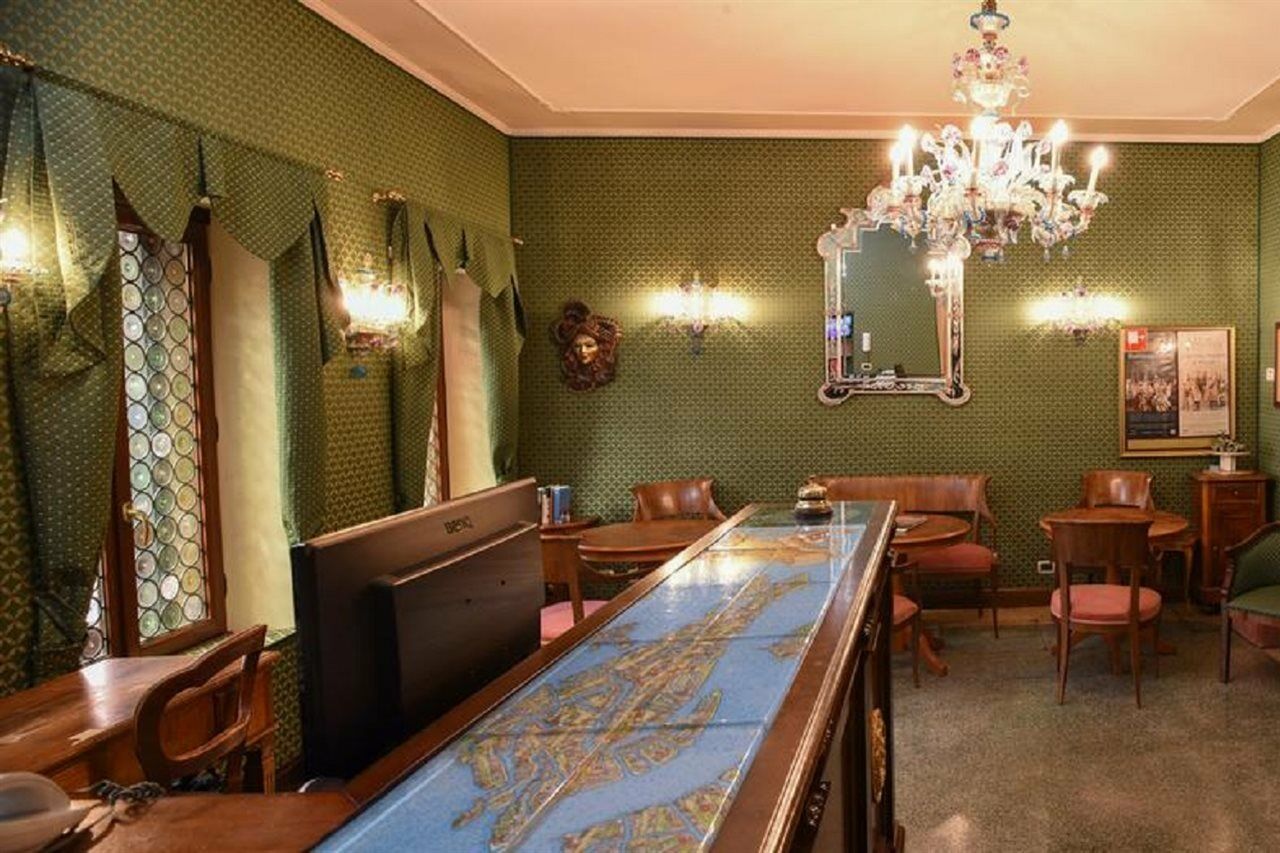 Hotel San Moise Venedig Eksteriør billede
