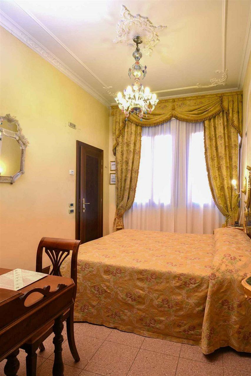 Hotel San Moise Venedig Eksteriør billede