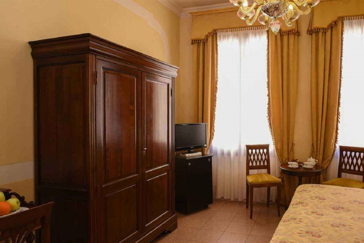Hotel San Moise Venedig Eksteriør billede